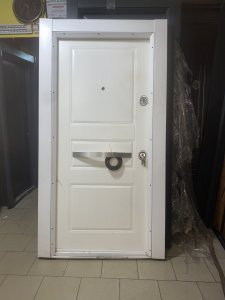 4FT SINGLE EMBOSSED WHITE DOOR [1200mm by 2100mm]