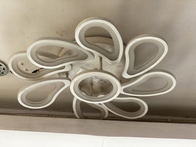 8 CUPS V SHAPED LIGHT