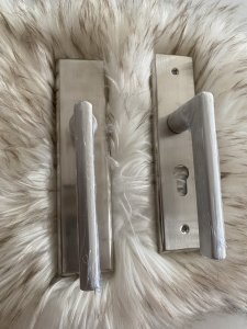 STAINLESS STEEL HANDLE
