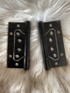 BLACK BLISTER HINGES